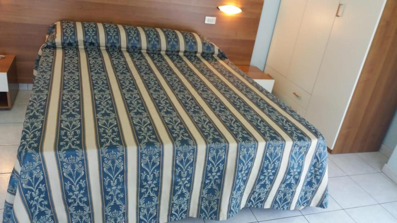 Hotel Acapulco Rimini Dış mekan fotoğraf
