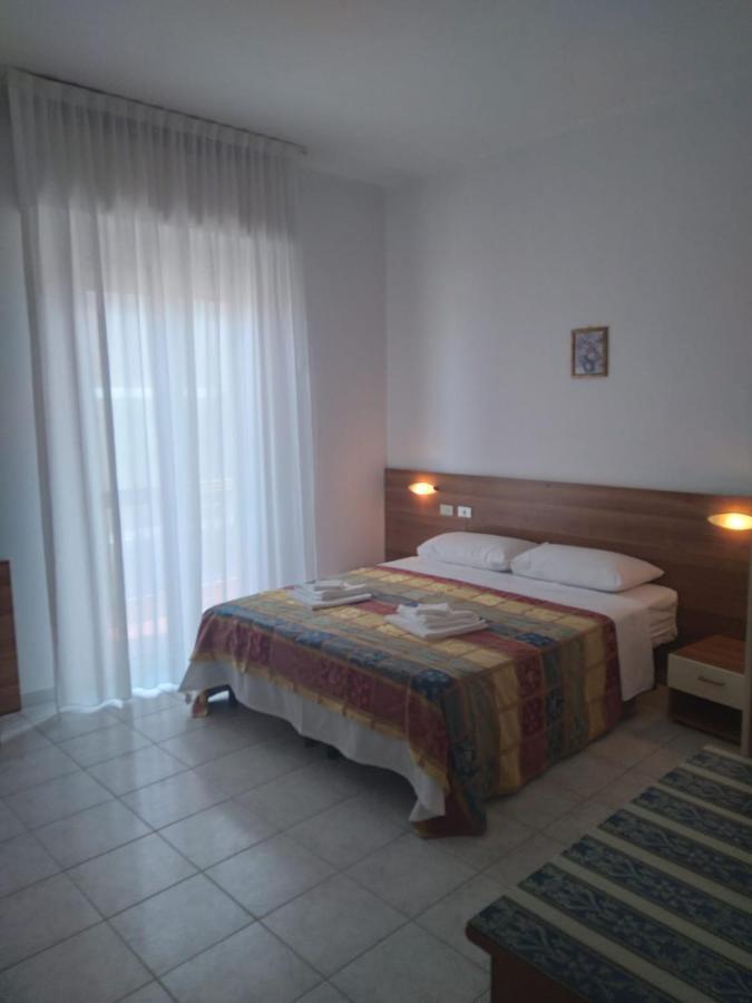 Hotel Acapulco Rimini Dış mekan fotoğraf