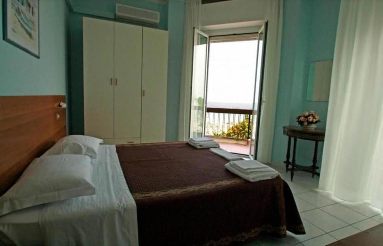 Hotel Acapulco Rimini Dış mekan fotoğraf