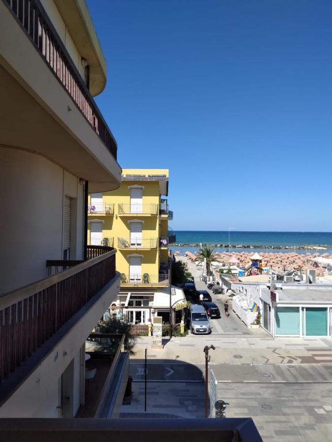 Hotel Acapulco Rimini Dış mekan fotoğraf