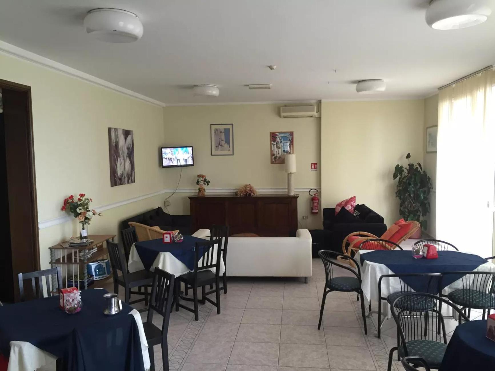 Hotel Acapulco Rimini Dış mekan fotoğraf
